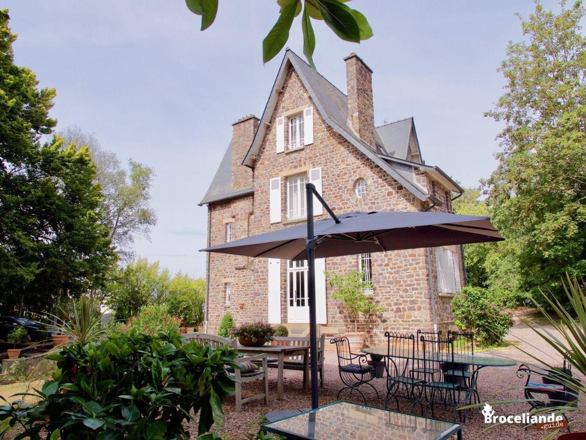 La Maison Rouge Broceliande Montauban-de-Bretagne 外观 照片