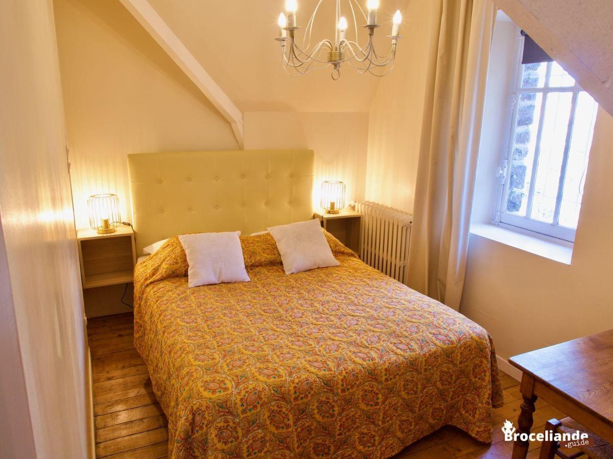 La Maison Rouge Broceliande Montauban-de-Bretagne 外观 照片