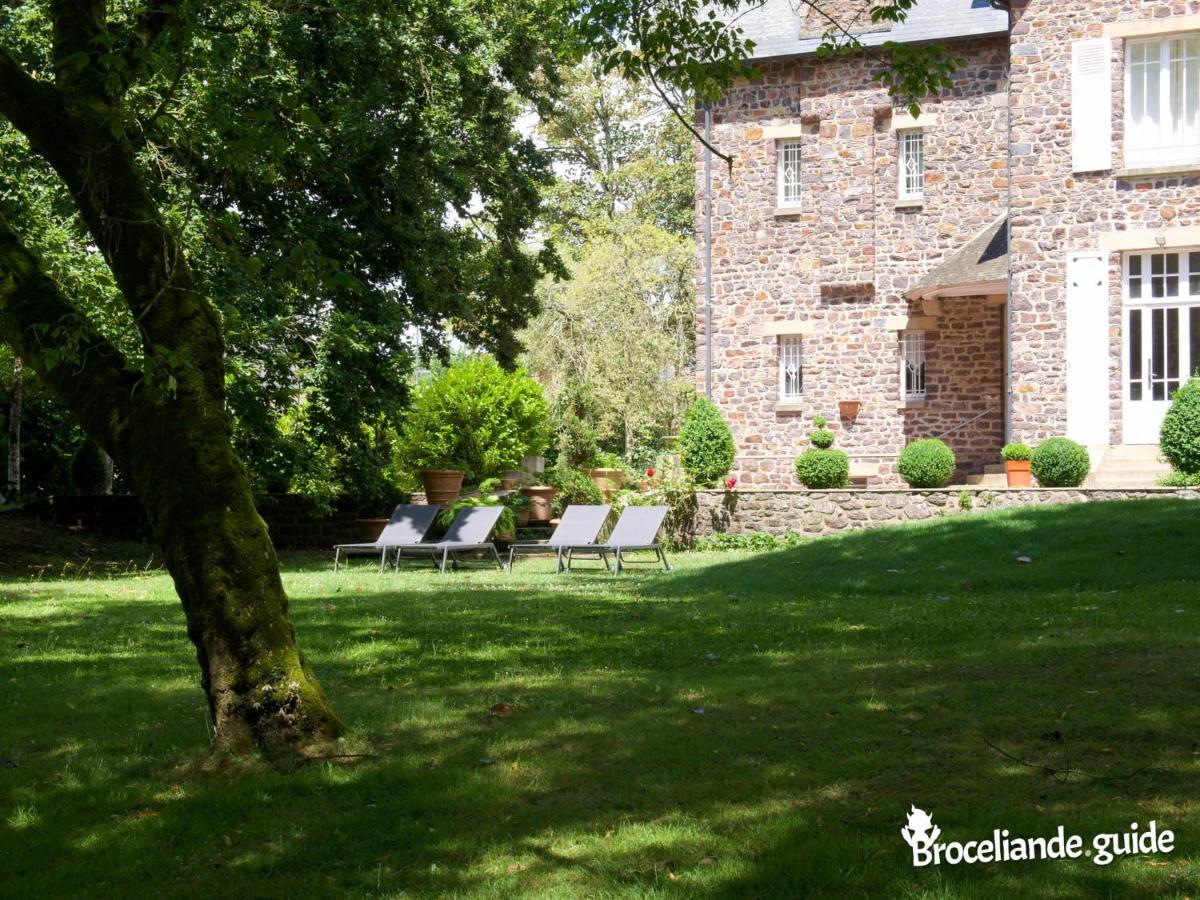 La Maison Rouge Broceliande Montauban-de-Bretagne 外观 照片